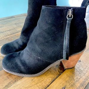 Dolce Vita Booties (7.5)